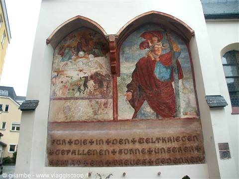 Salzkammergut 068 - Gmunden - Stadtpfarrkirche in Kirchenplatz