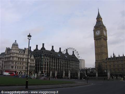 Westminster Sq.