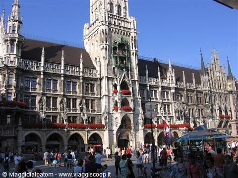 la Neue Rathaus a Marienplatz