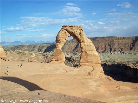 DELICATE ARCH