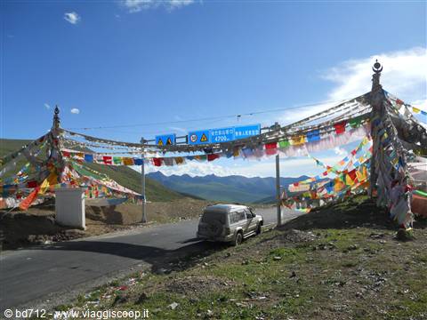 entrando nel Qinghai -colle a 4700 m