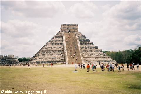 "Chichen Itza"