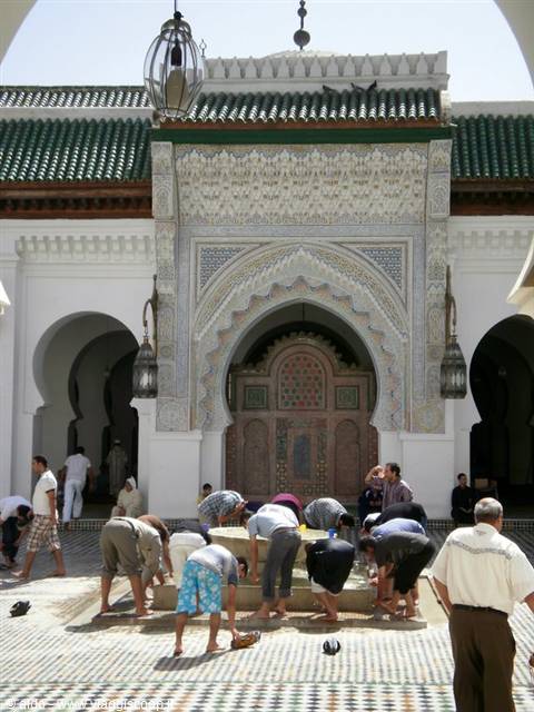 preghiera in moschea