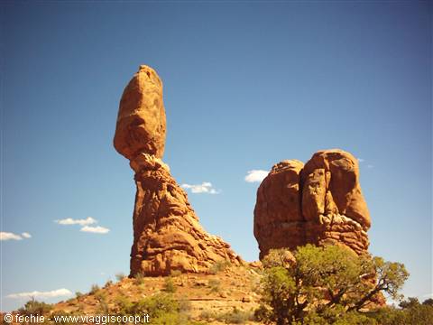 Arches NP - Balanced Rock