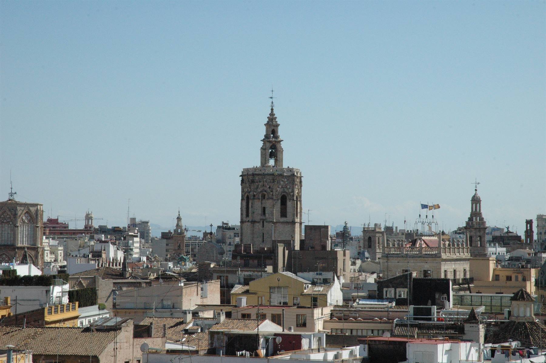 Il Miguelete visto dalle Torres de Serranos