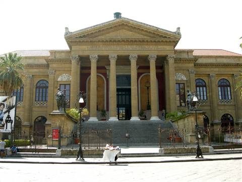 Il Teatro Massimo