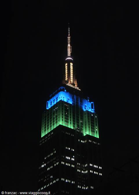 Empire by nigth