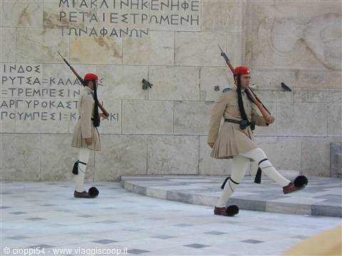 cambio della guardia al parlamento