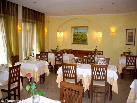 Nelle sale del Ristorante Il gusto della vita di Monza