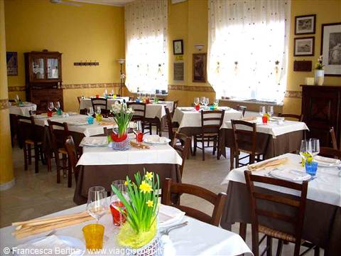 Nella sala del Ristorante Orazio
