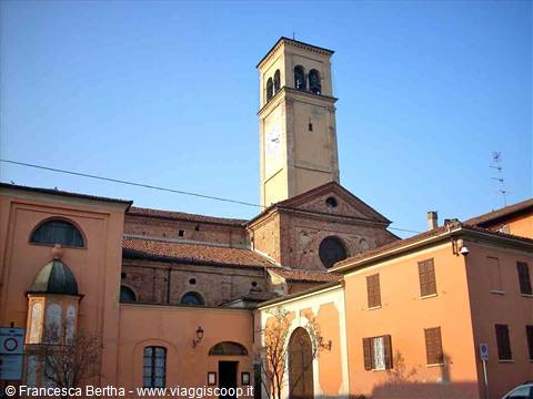 Veduta laterale della chiesa Parrocchiale di San Biagio