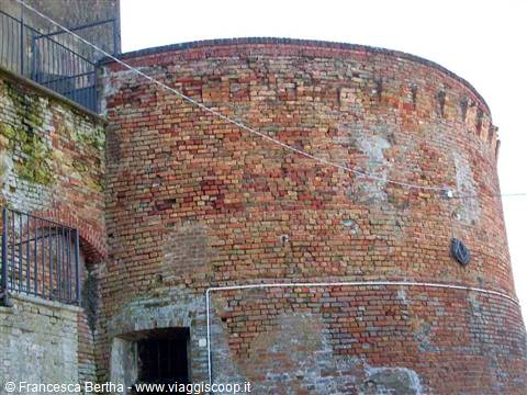 Un bastione del Castello di Moncalvo