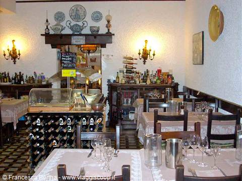 Nelle sale del Ristorante Mosè di Celle Ligure