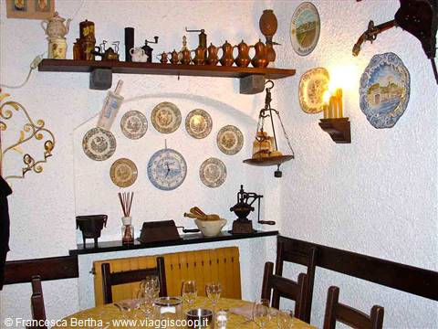 Nelle sale del Ristorante Mosè di Celle Ligure