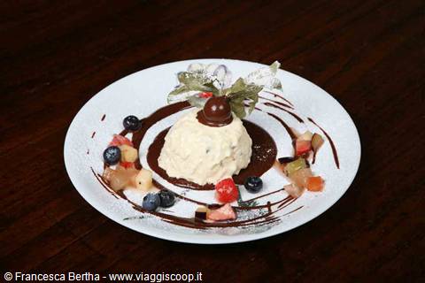 Prelibatezze del Ristorante Da Giacomo - Spuma di torrone