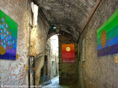 Mostra d'arte nei vicoli