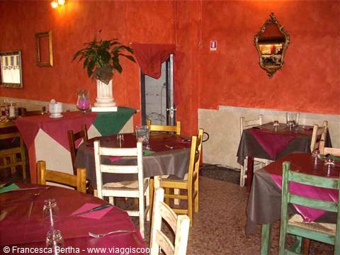 Nelle sale del Ristorante Pizzeria Giulisse di Albenga