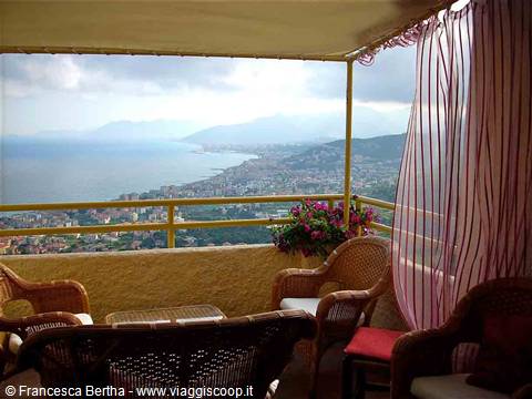 Veduta dai terrazzi del Ristorante American Bar Il Cappero