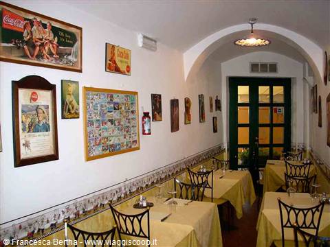 Nelle sale del Ristorante Pizzeria Au Caruggiu