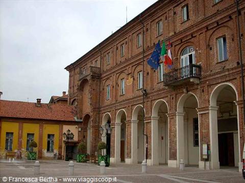 Palazzo Santa Chiara