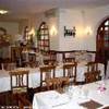 Nella sala del Ristorante Pizzeria Le Querce ITALIA 