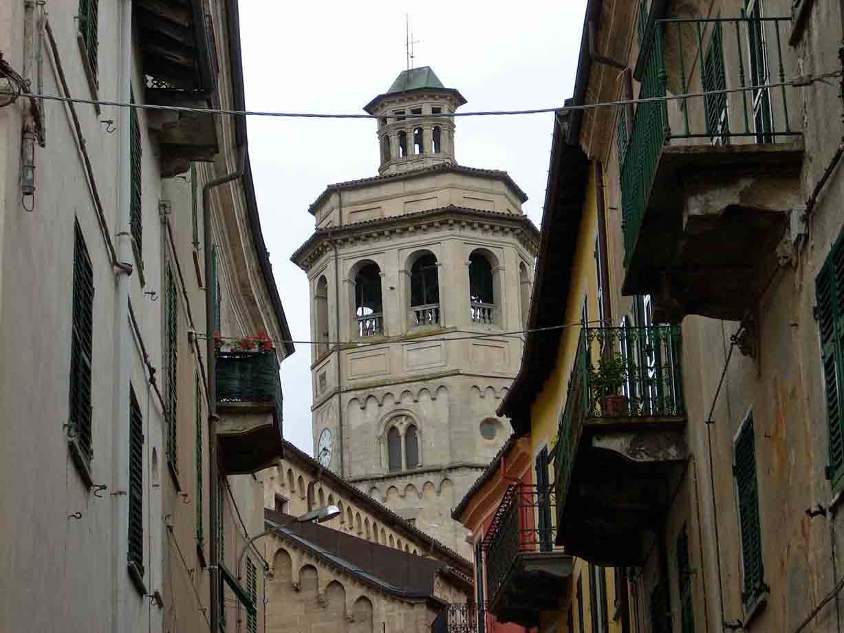 La Torre campanaria della Chiesa di San Giacomo Maggiore