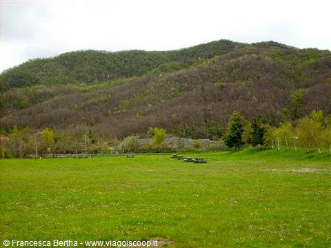 L'ampia area verde attrezzata a Casella