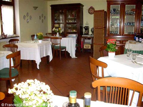 Nella sala dell'Albergo Ristorante Selvatico