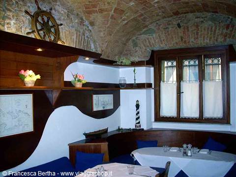 Nelle sale del Ristorante Il Paguro