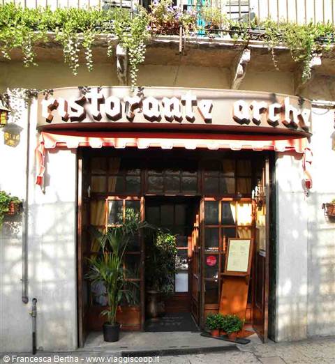 L'entrata del Ristorante Arche