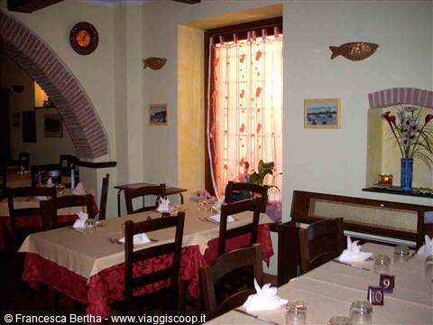 Nella sala del Ristorante Antico Borgo