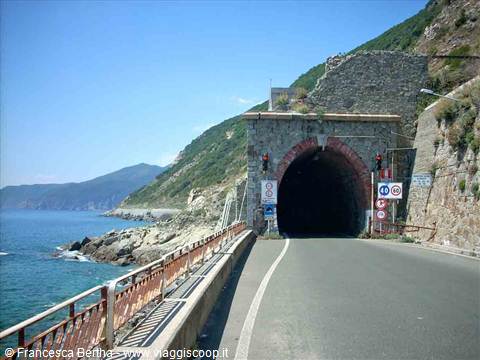 L'antica galleria che conduce a Deiva Marina