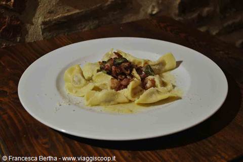 Prelibatezze dell'Enoristorante La Tana