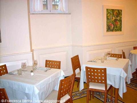 Nella sala del Ristorante Il Melograno