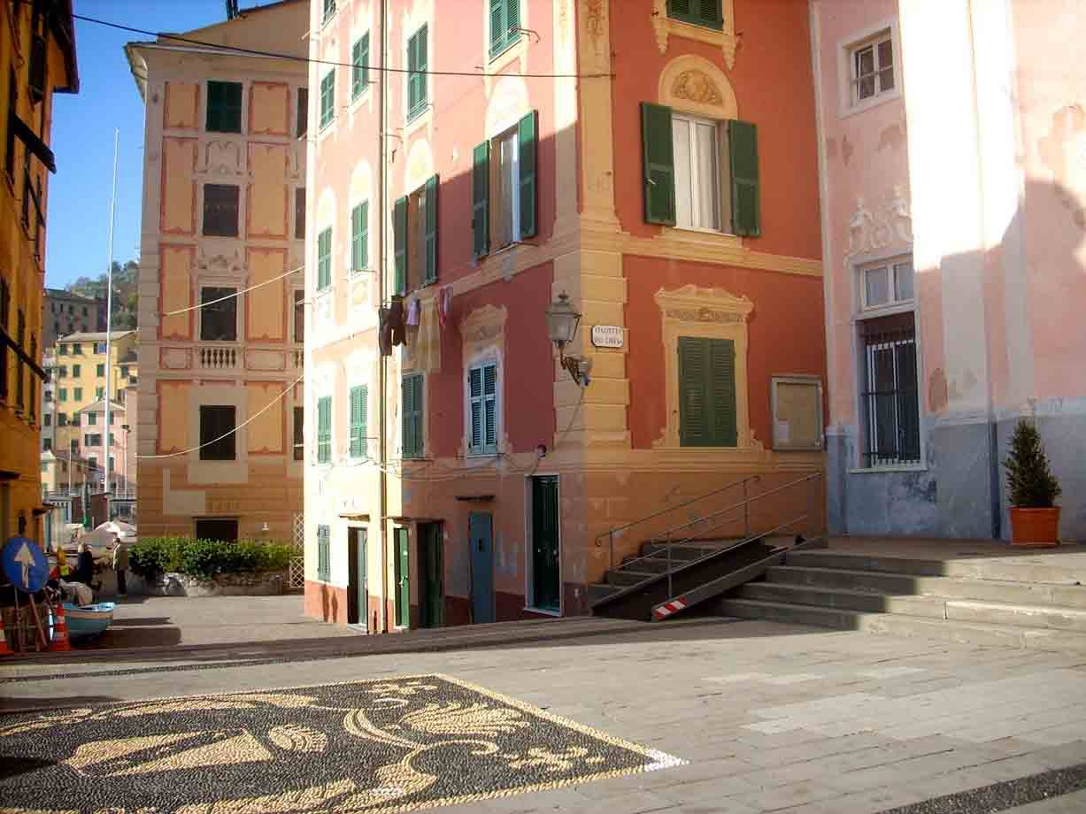 Il sagrato della chiesa