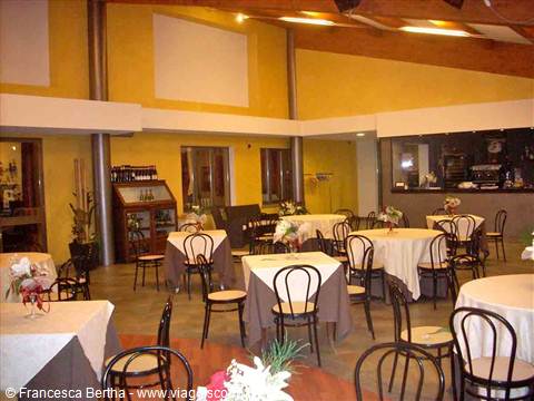 Nella sala del Ristorante San Martino