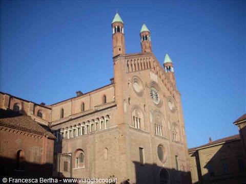 Veduta laterale del Duomo