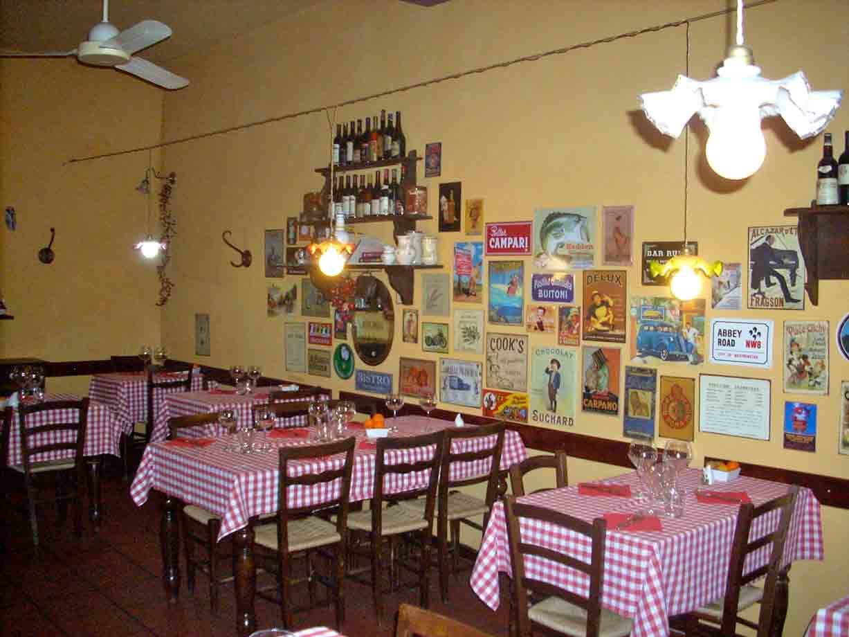 Nella sala dell'Usteria della Lella