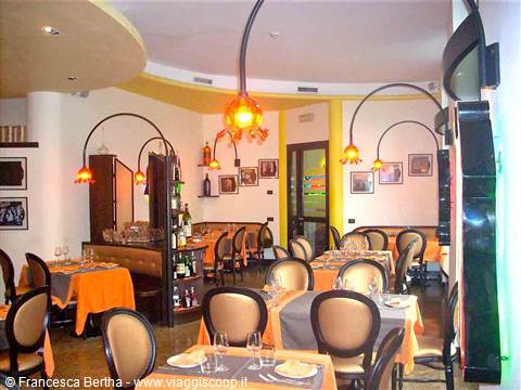 Nella sala del Ristorante Peo