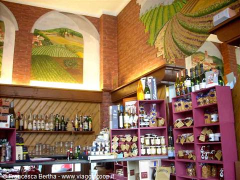 Presso la Trattoria La Casa di Bacco