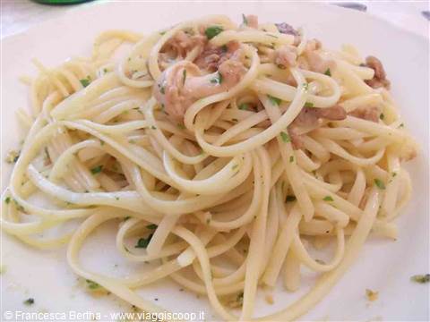 Prelibatezze del Ristorante della Posta: i tagliolini coi funghi