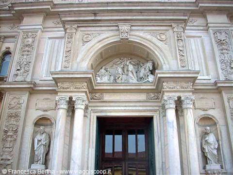 Basilica di San Martino, particolare