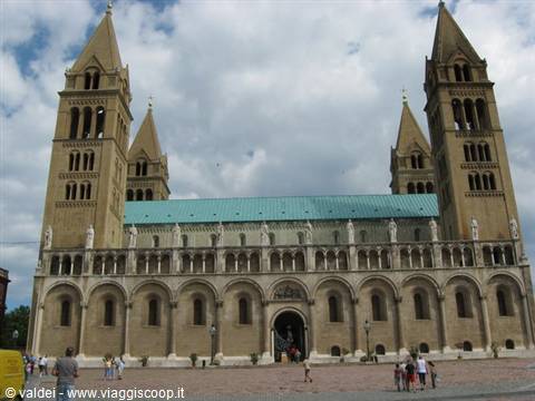 Ungheria: Pecs La Cattedrale