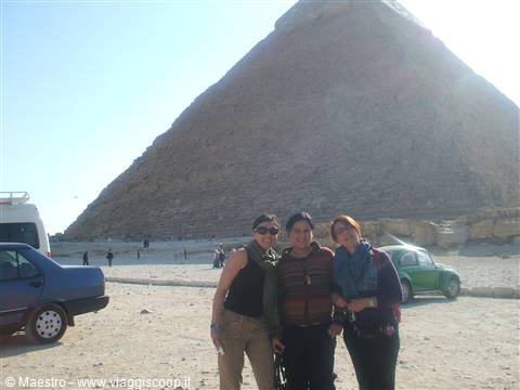 tour alle piramidi del Giza tour al Cairo