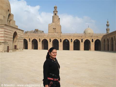 La moschea di Ibn Tolun, il Cairo islamico