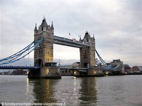 tower bridge