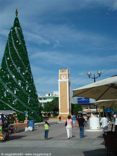 Plaza del Sol Cozumel