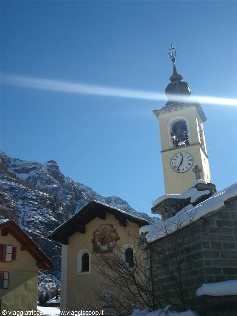 Chiesa della S.S Trinità a Gressoney la Trinité
