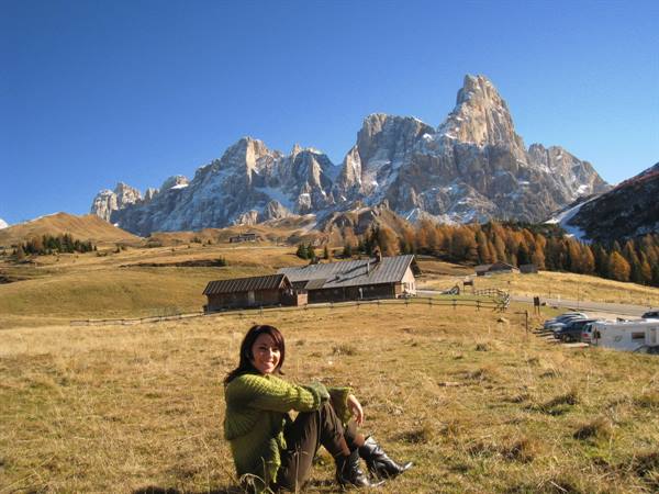 sullo sfondo le Pale di san Martino