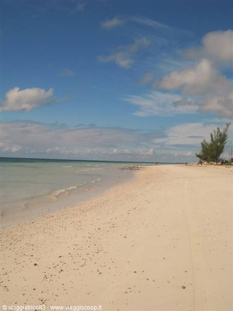 Spiaggia Island Seas resort